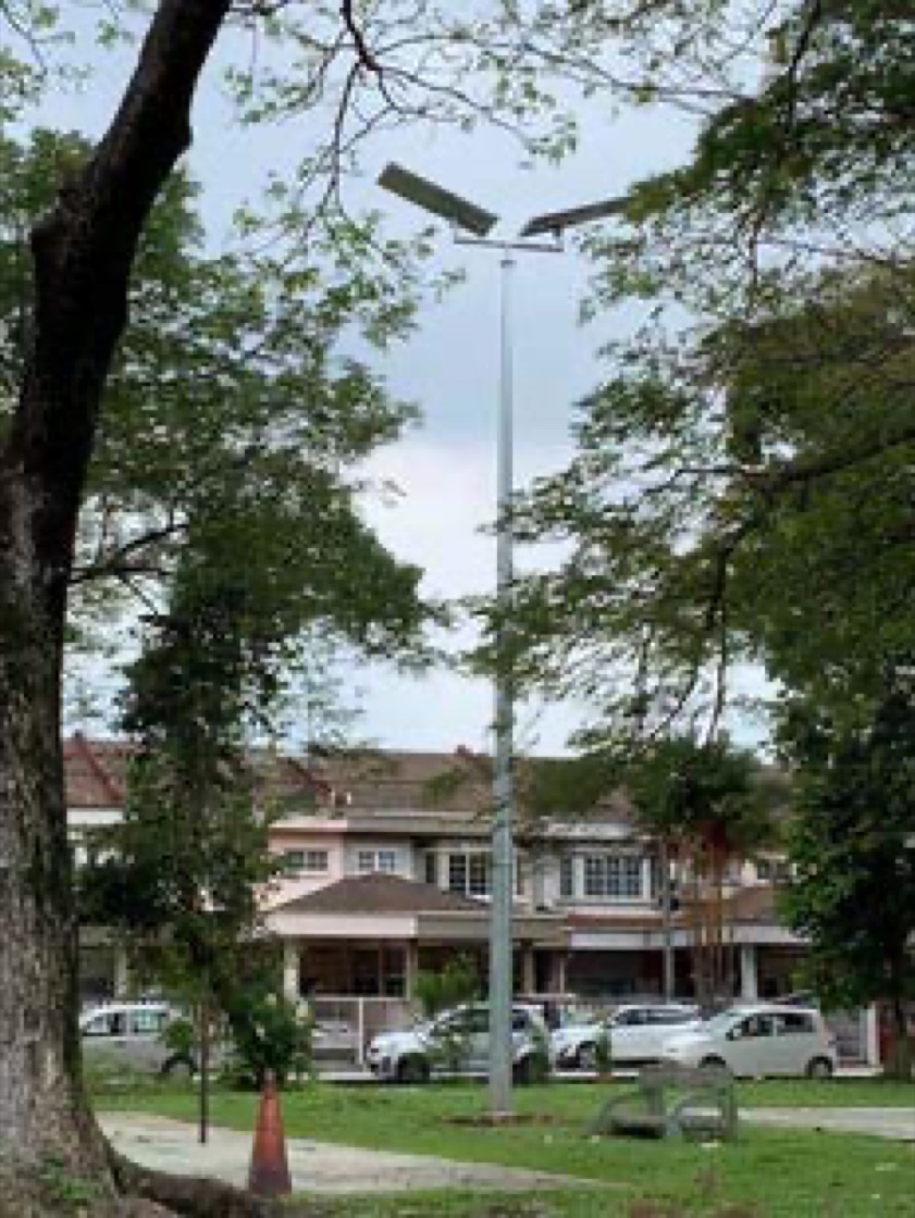 Solar street light installation